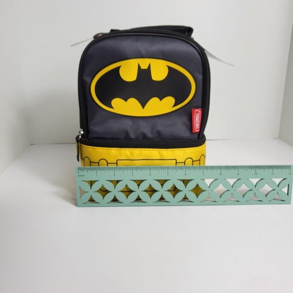 Thermos DC Comics Batman Kids Dual Compartment Lunch Box Bag With Cape PVC Free - Picture 13 of 16